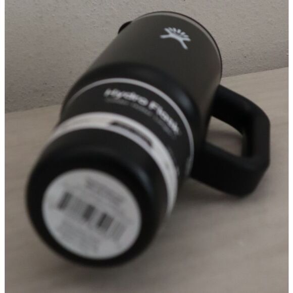 Hydro Flask 888-58 Black 24 oz Insulated Travel Tumbler w/Handle, Straw & Lid - Picture 6 of 11